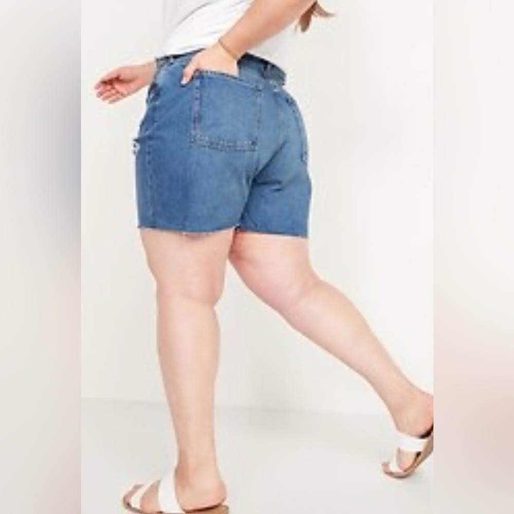 Old Navy High Rise Slouchy Straight Cutoffs